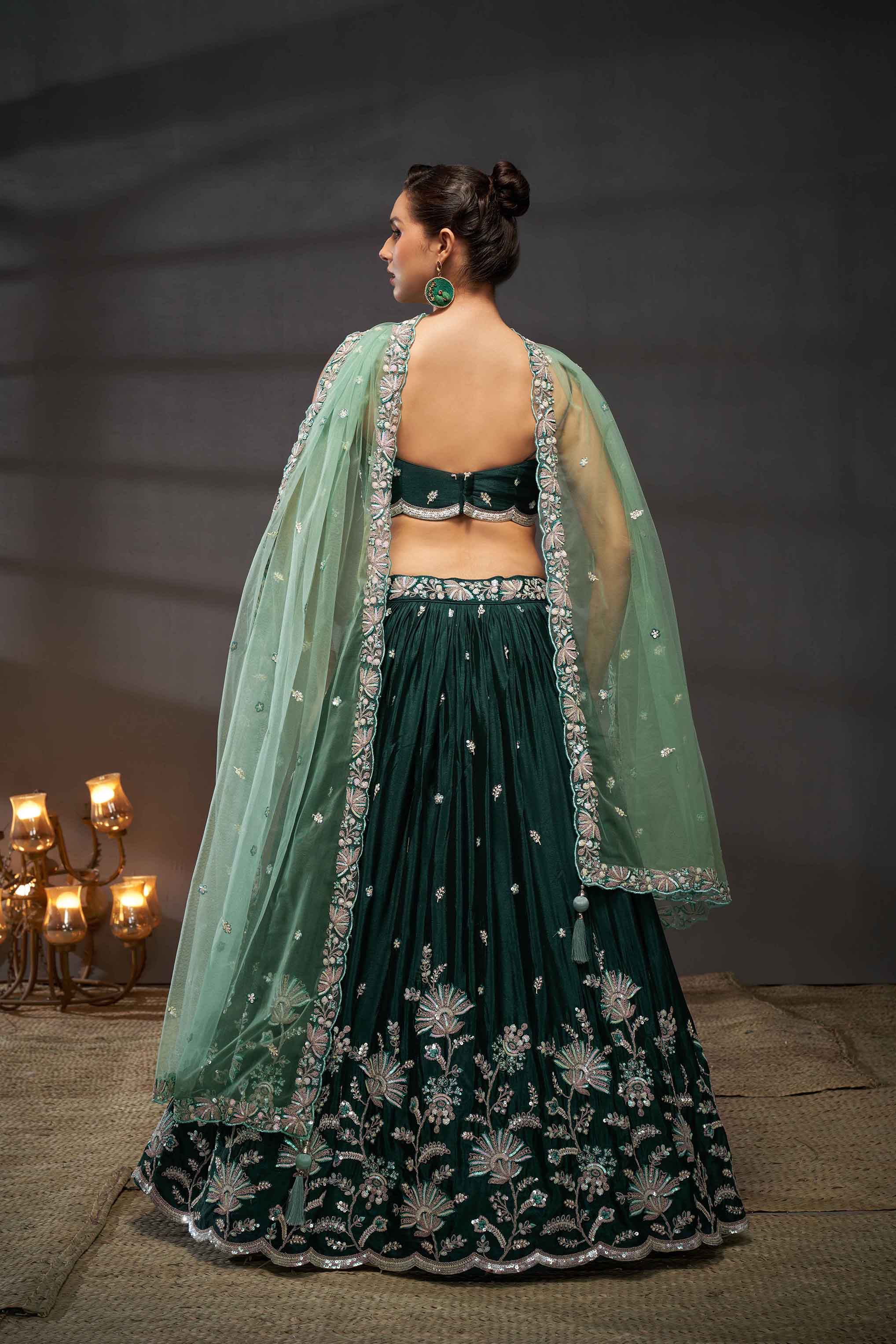 Women's Gorgeous Lehenga Set - Semi Stitched