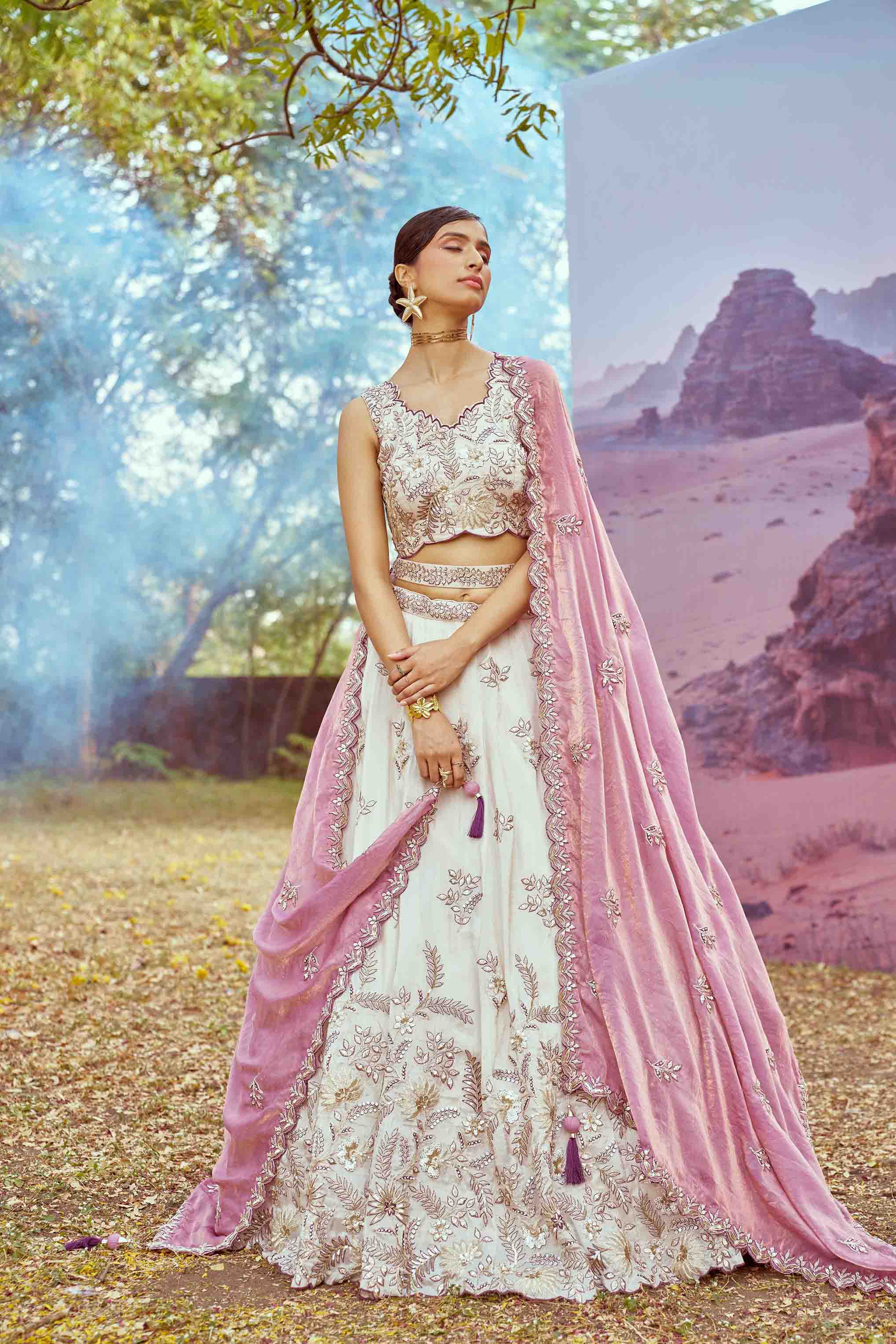 Women's Lahenga Choli Set - Semi Stitched