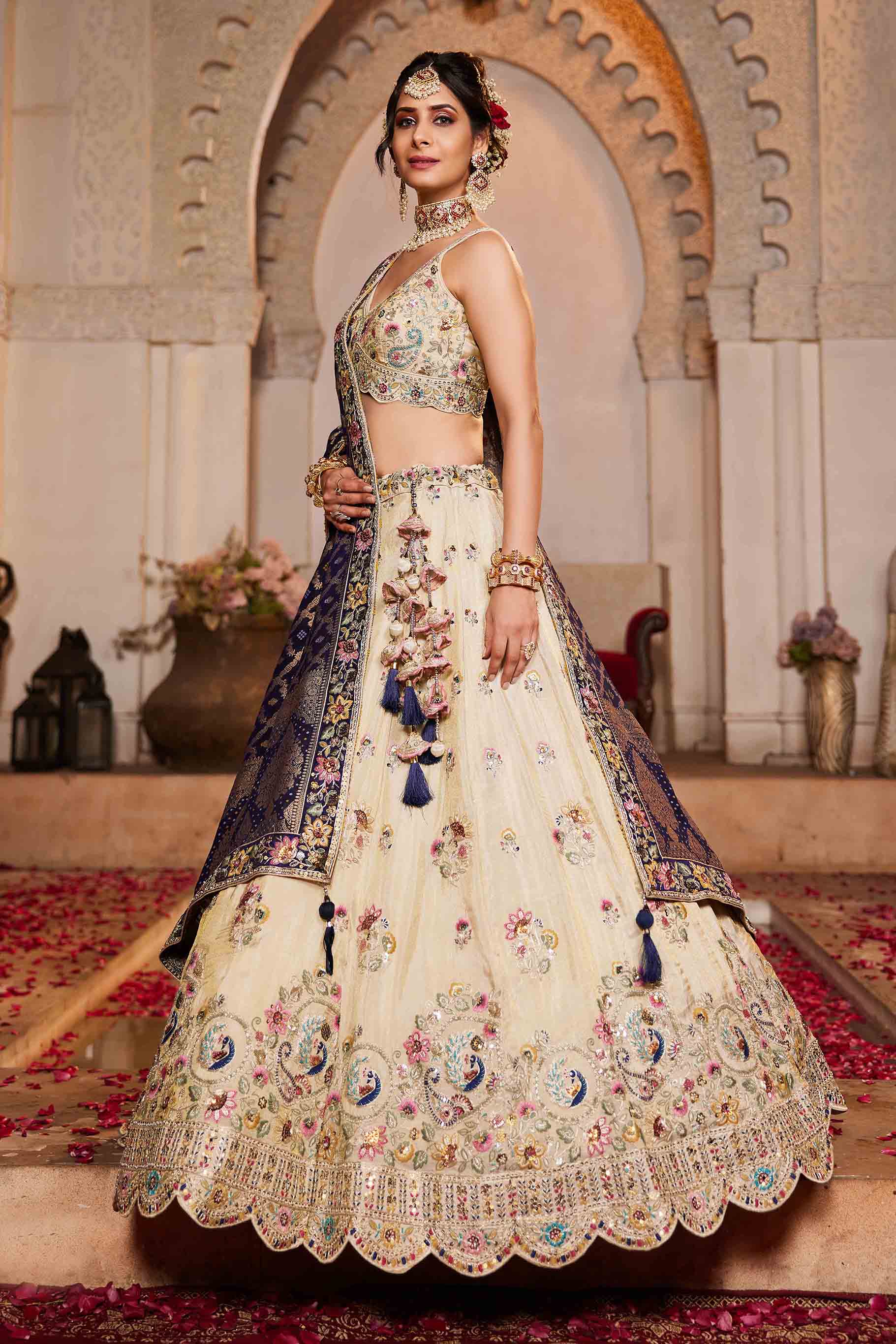 Women's Lahenga Choli Set - Semi Stitched