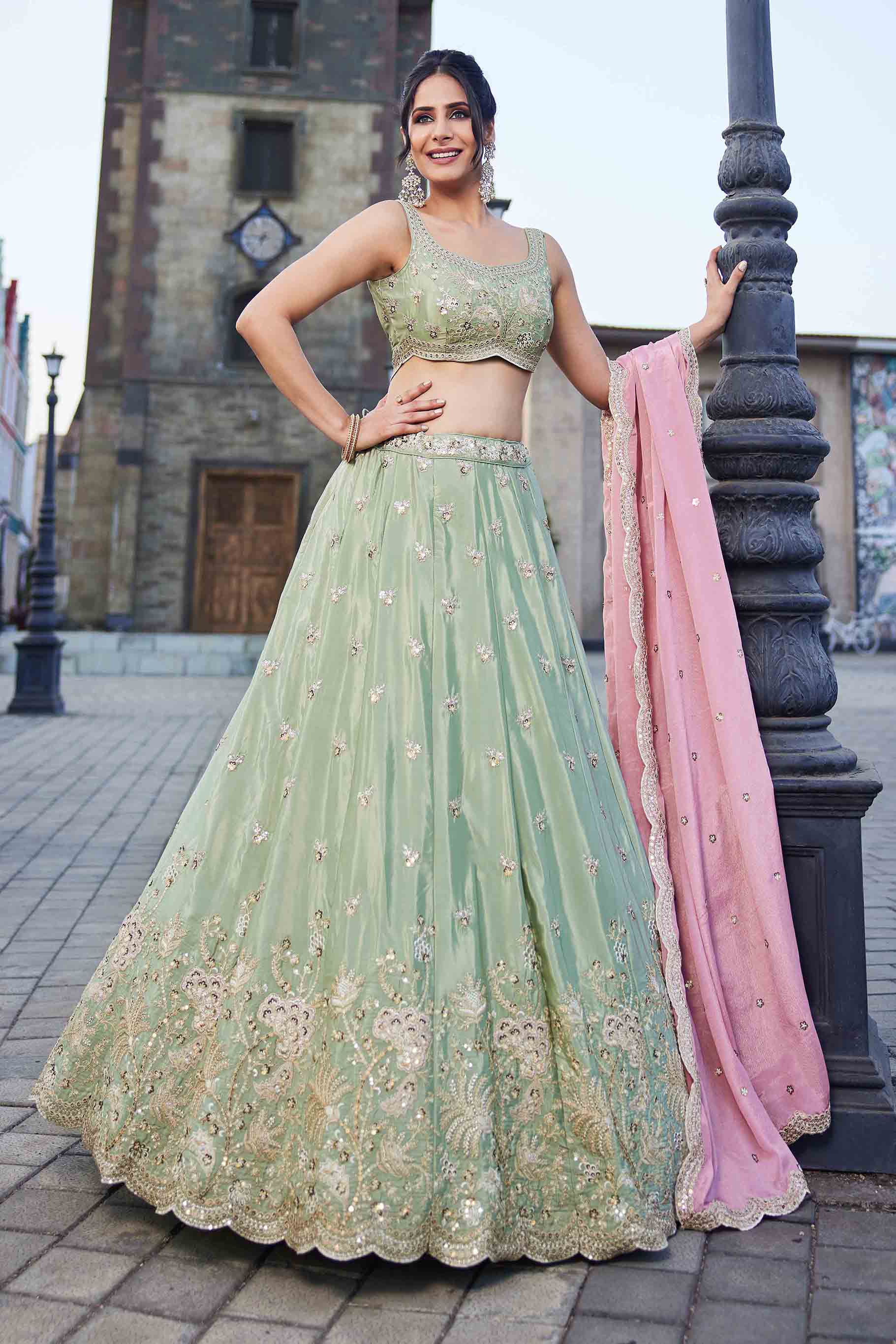 Designer wedding lehenga - Semi Stitched