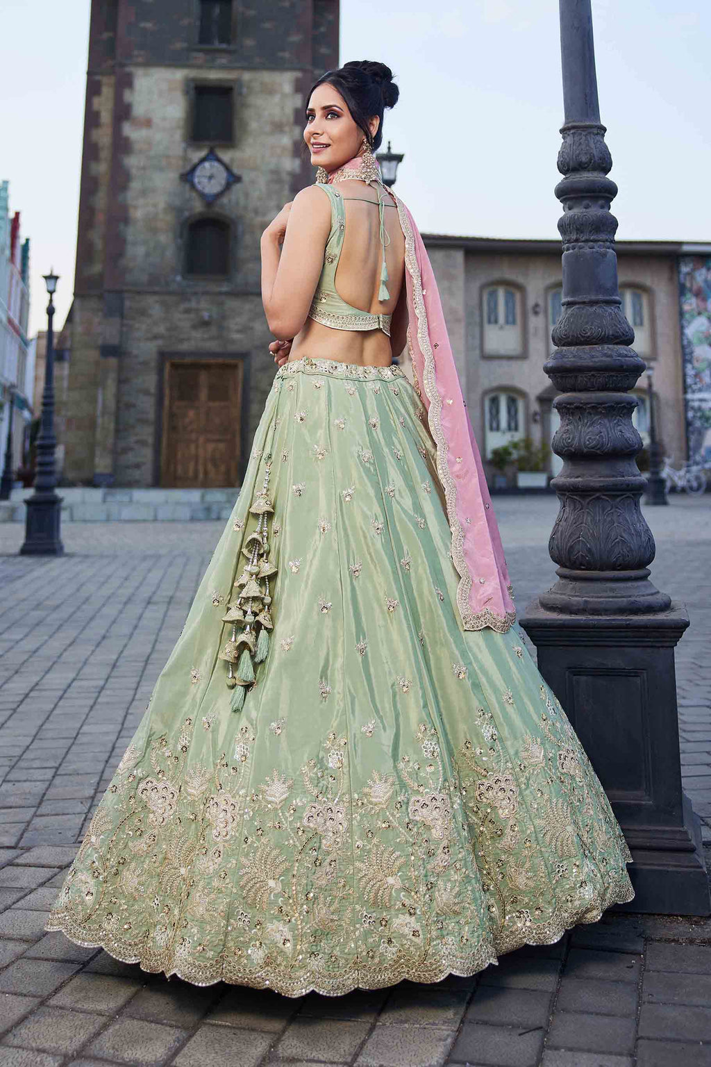 Designer wedding lehenga - Semi Stitched