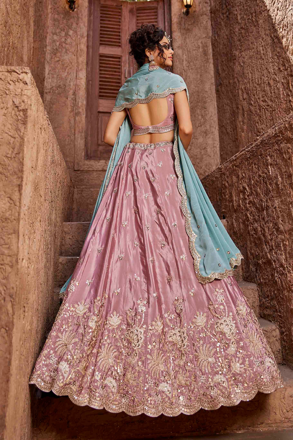 Designer wedding lehenga - Semi Stitched