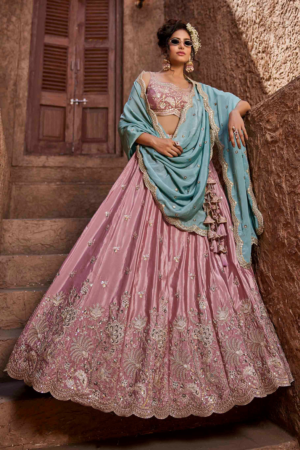 Designer wedding lehenga - Semi Stitched