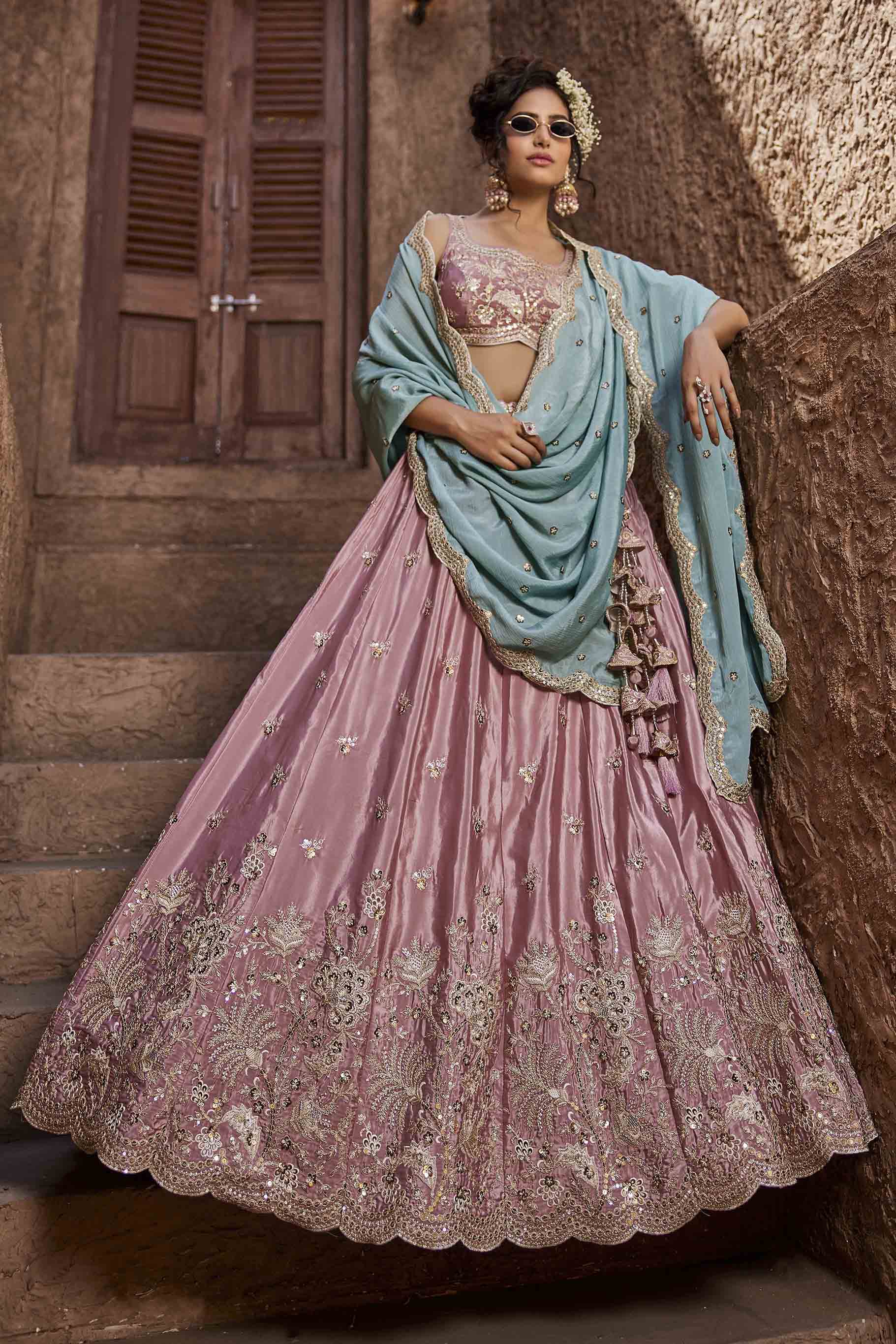 Designer wedding lehenga - Semi Stitched