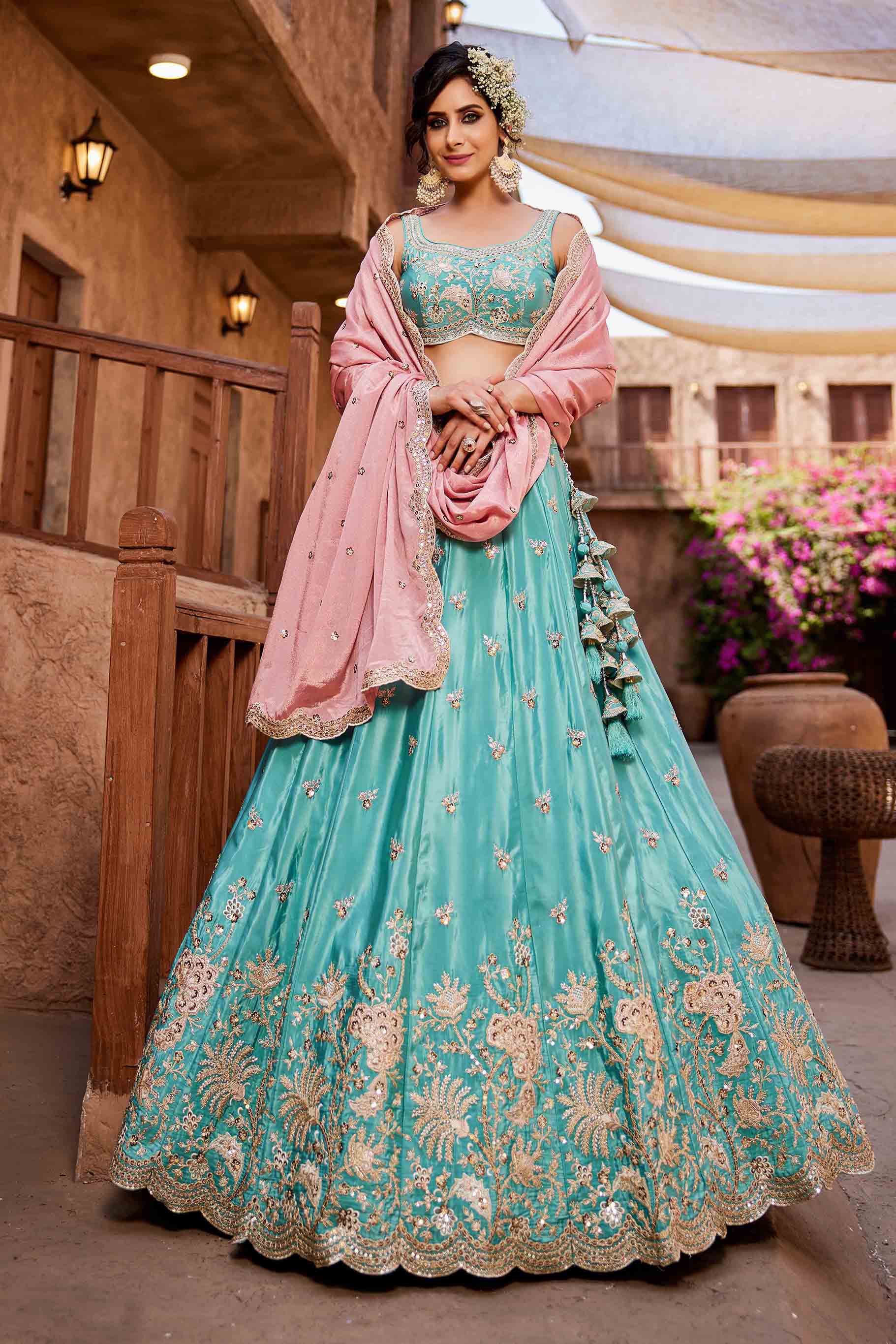 Designer wedding lehenga - Semi Stitched