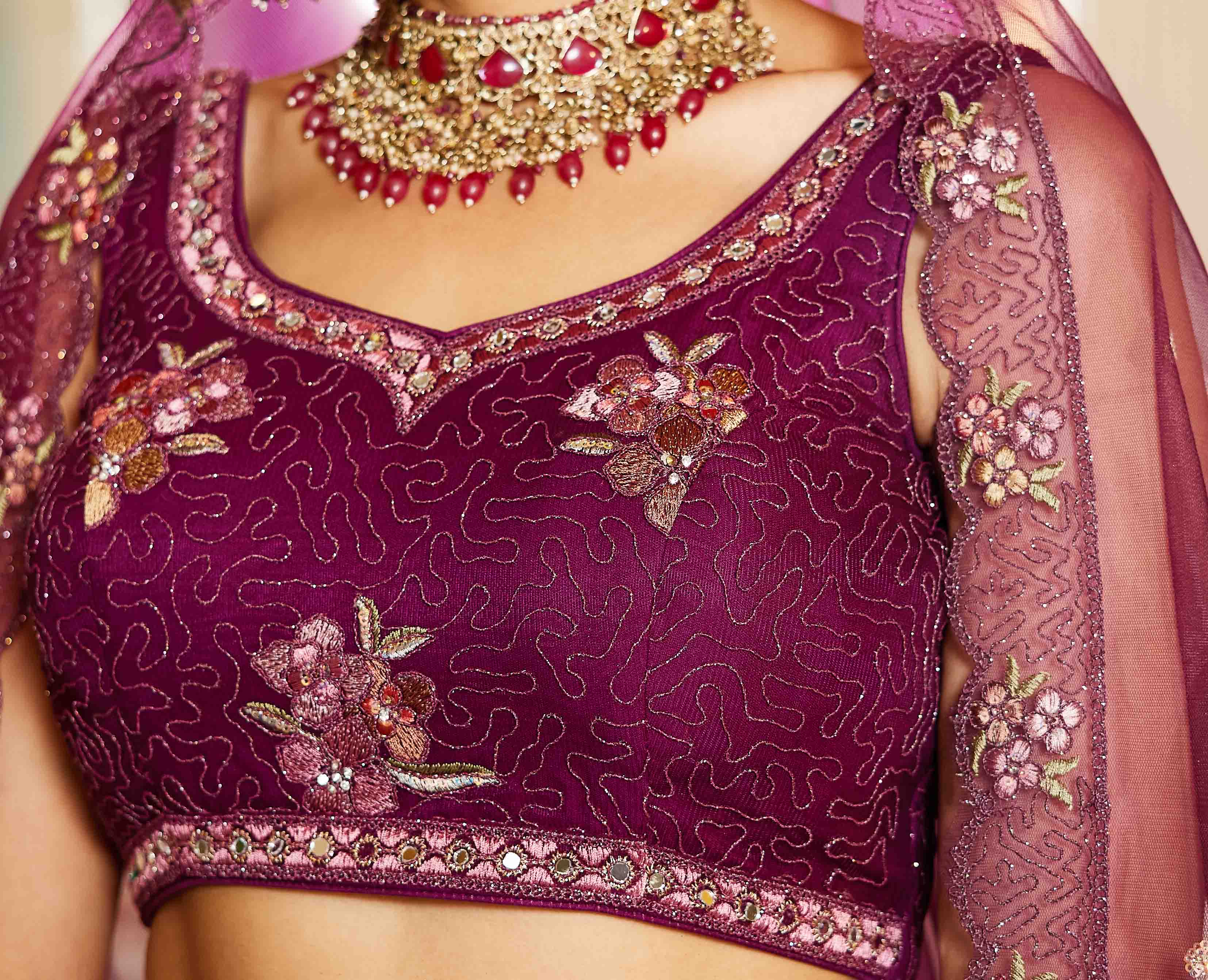 Women's Lehenga Choli set - Semi Stitched