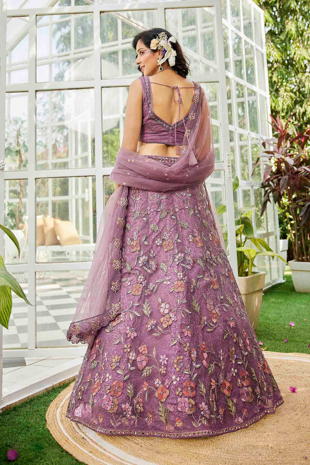 Women's Lehenga Choli set - Semi Stitched