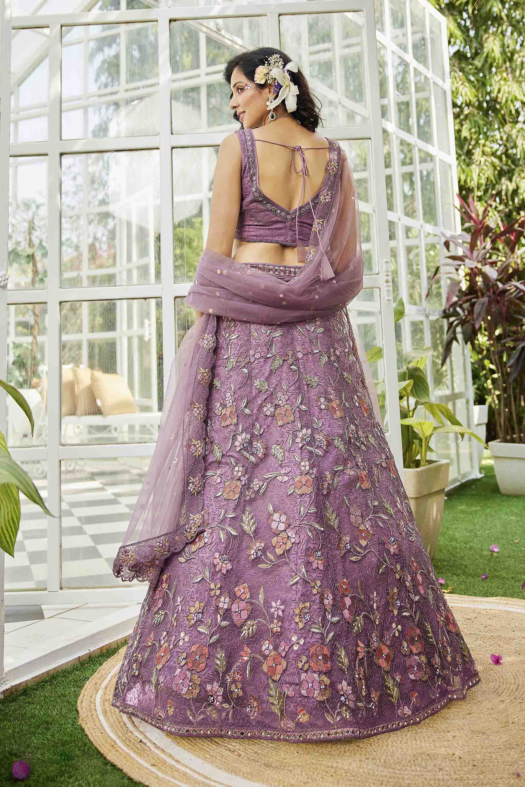 Women's Lehenga Choli set - Semi Stitched