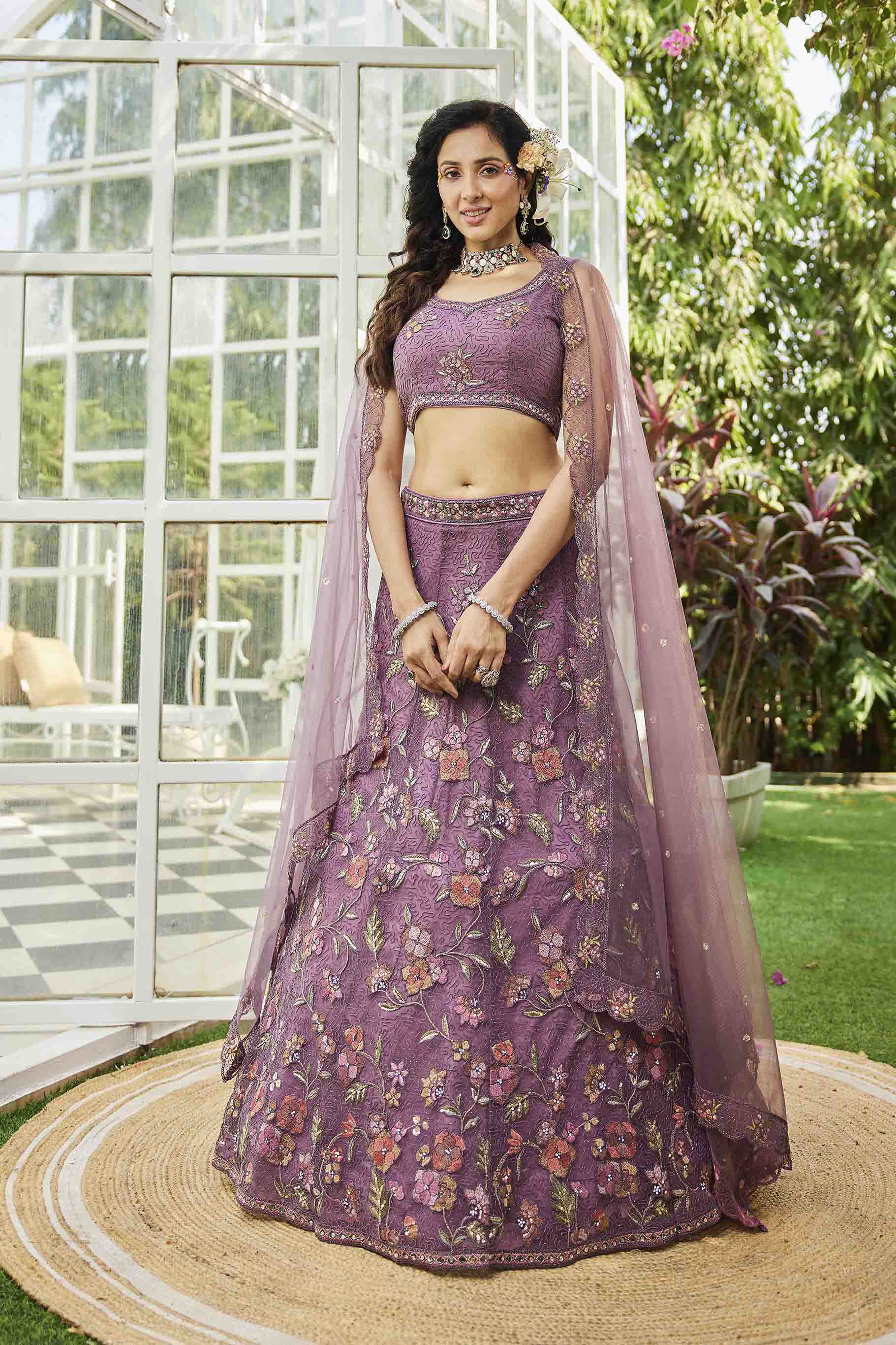 Women's Lehenga Choli set - Semi Stitched