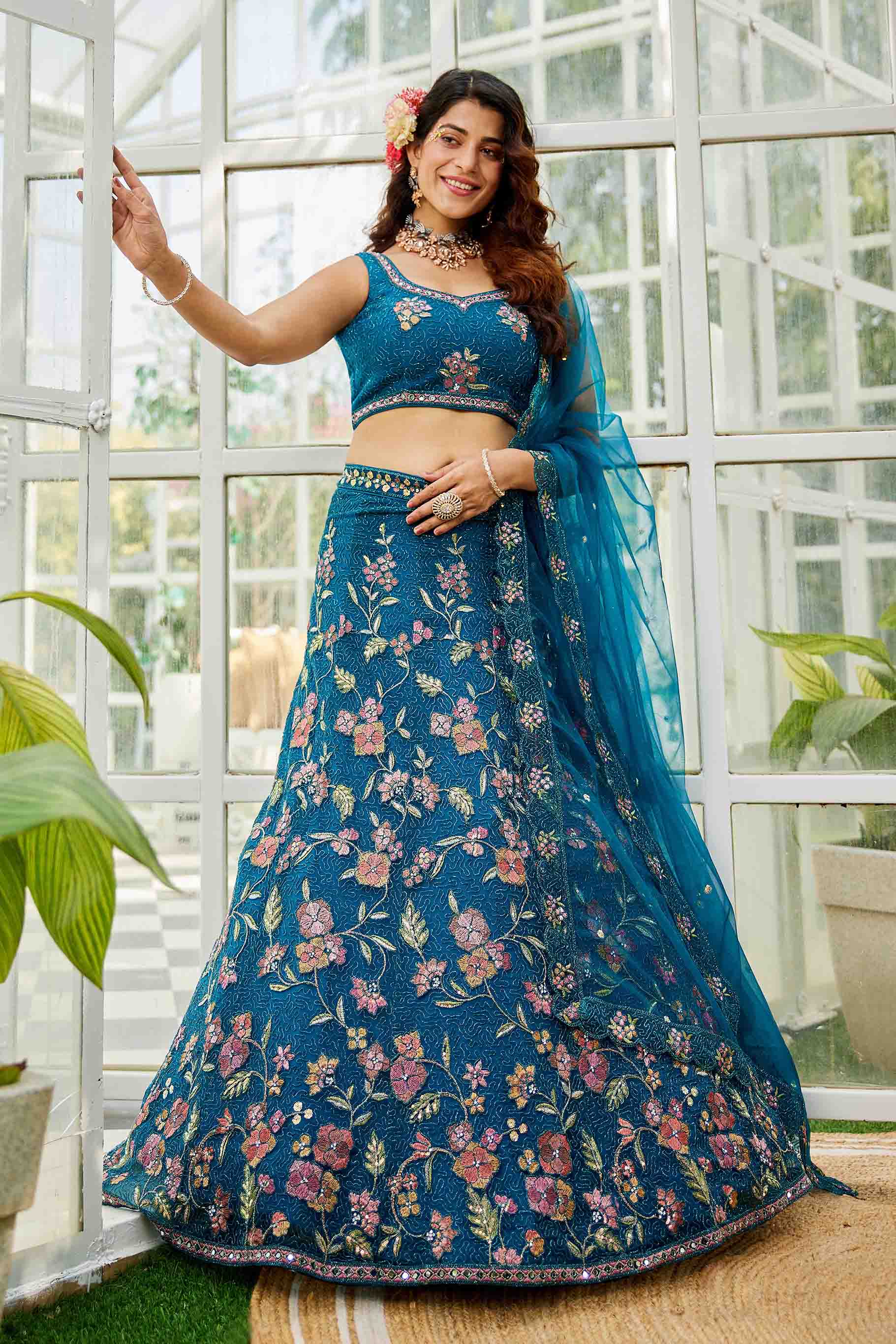Women's Lehenga Choli set - Semi Stitched