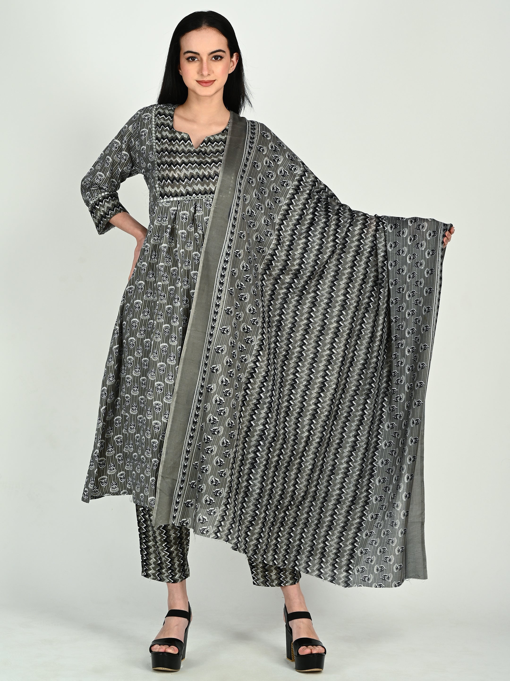 Grey & Black Cotton Blend Floral Block Printed Kurta & Pant With Dupatta - 5 sizes