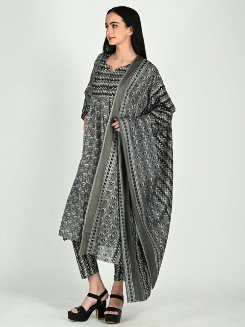 Grey & Black Cotton Blend Floral Block Printed Kurta & Pant With Dupatta - 5 sizes