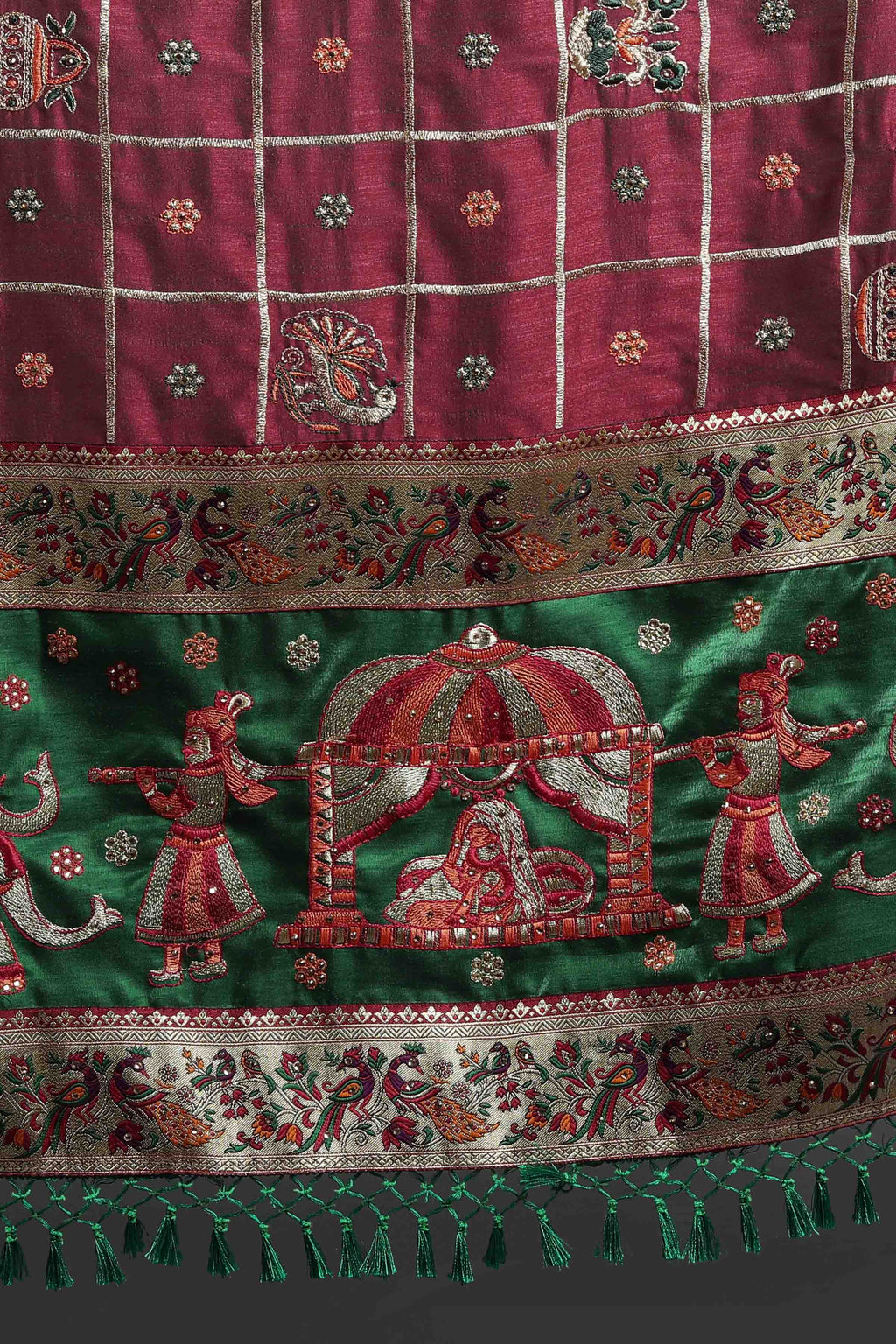 Women's Handcrafted Saree & Blouse Set - Semi Stitched