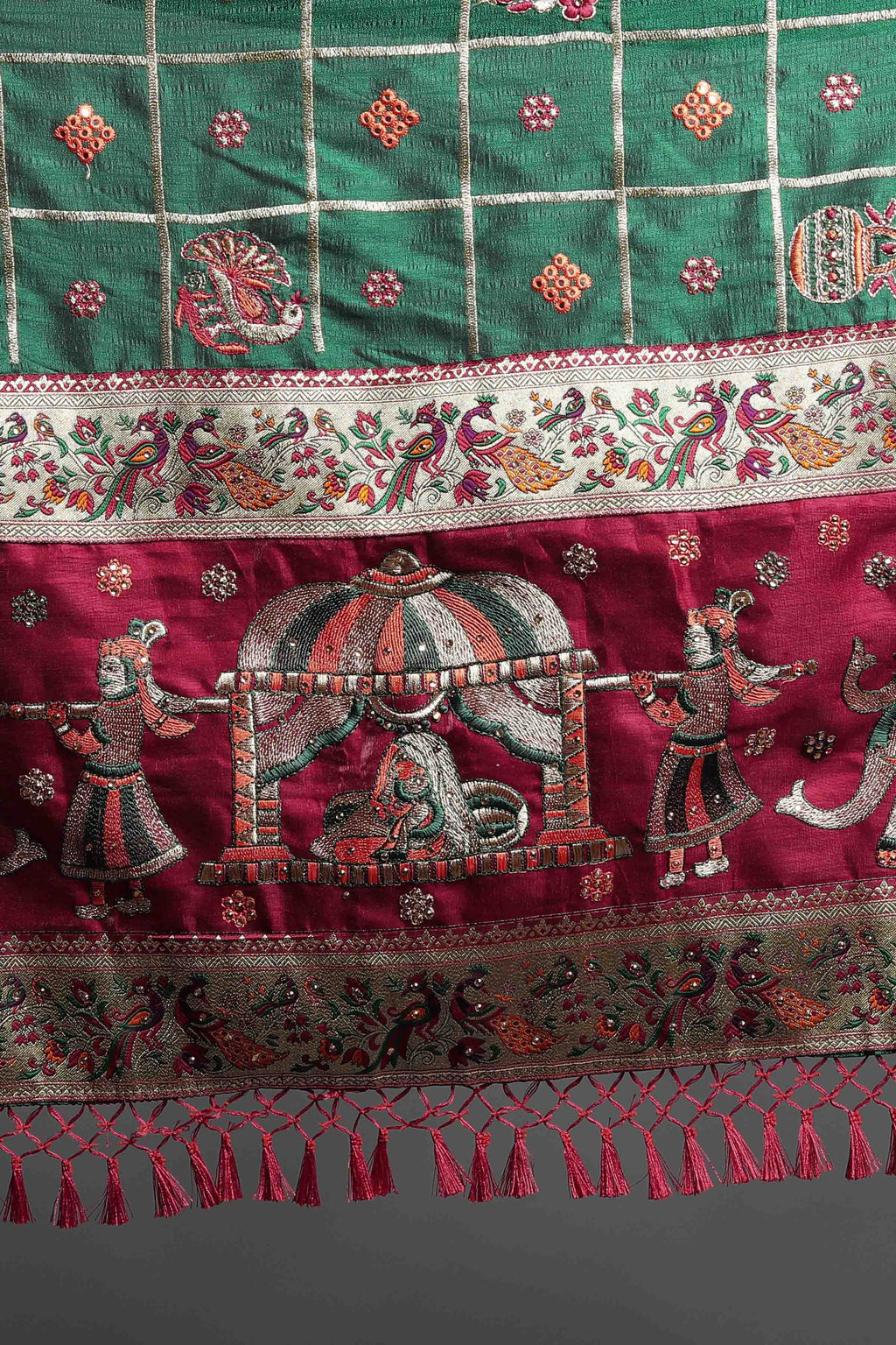 Women's Handcrafted Saree & Blouse Set - Semi Stitched