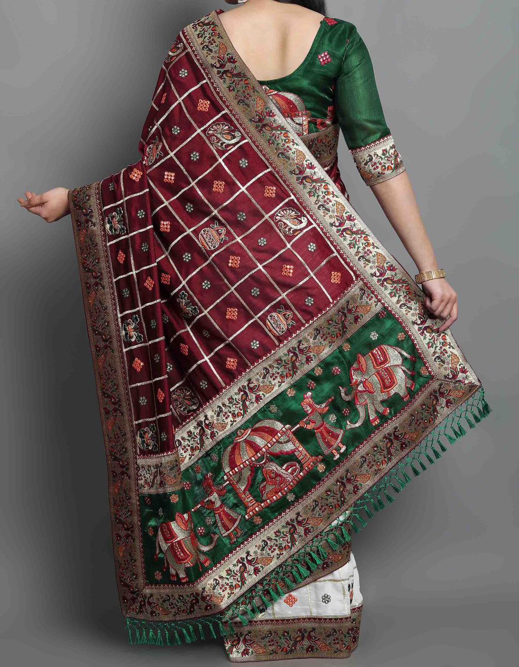 Women's Handcrafted Saree & Blouse Set - Semi Stitched