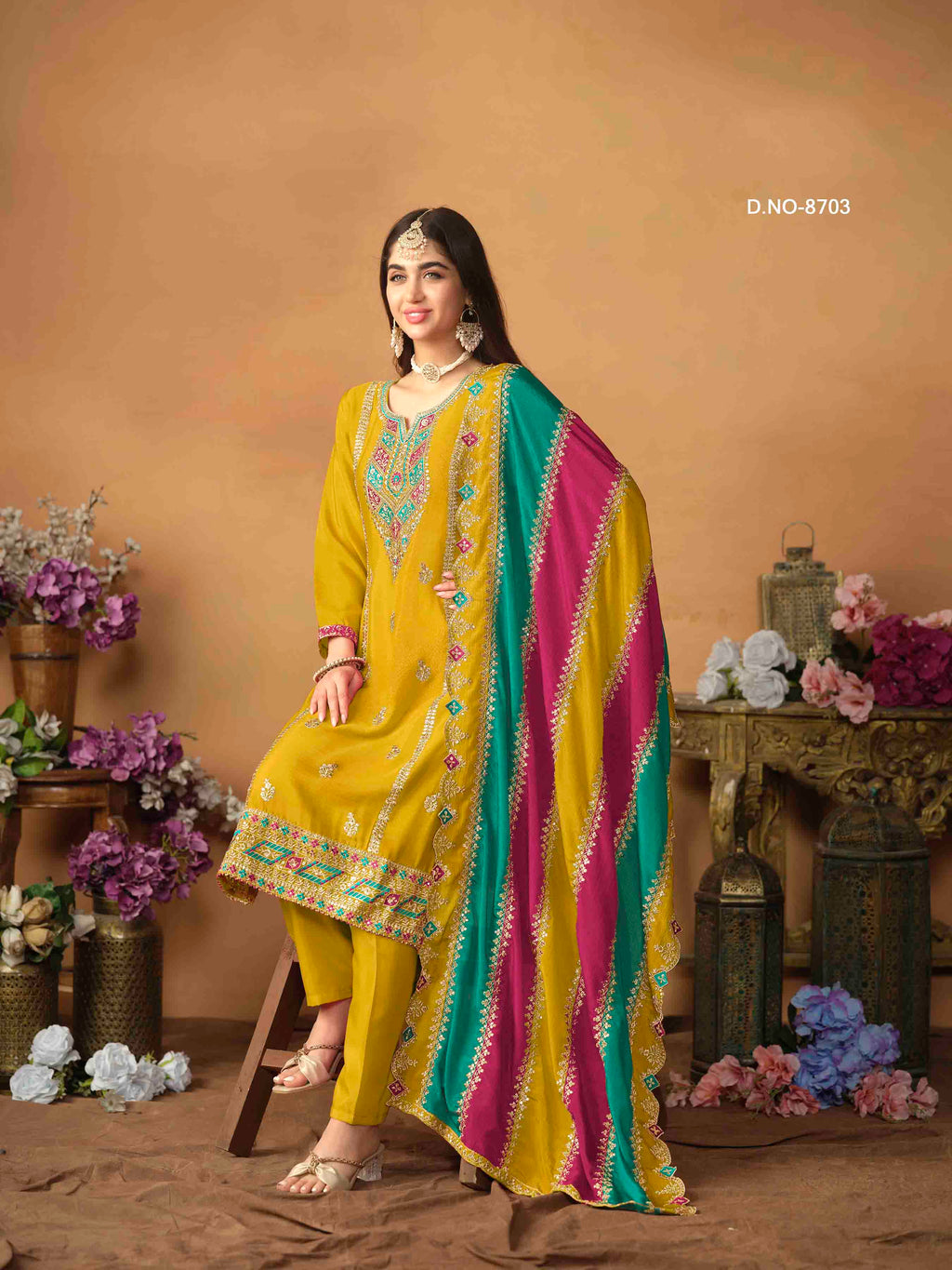 Women's Salwar Suit - Semi Stitched