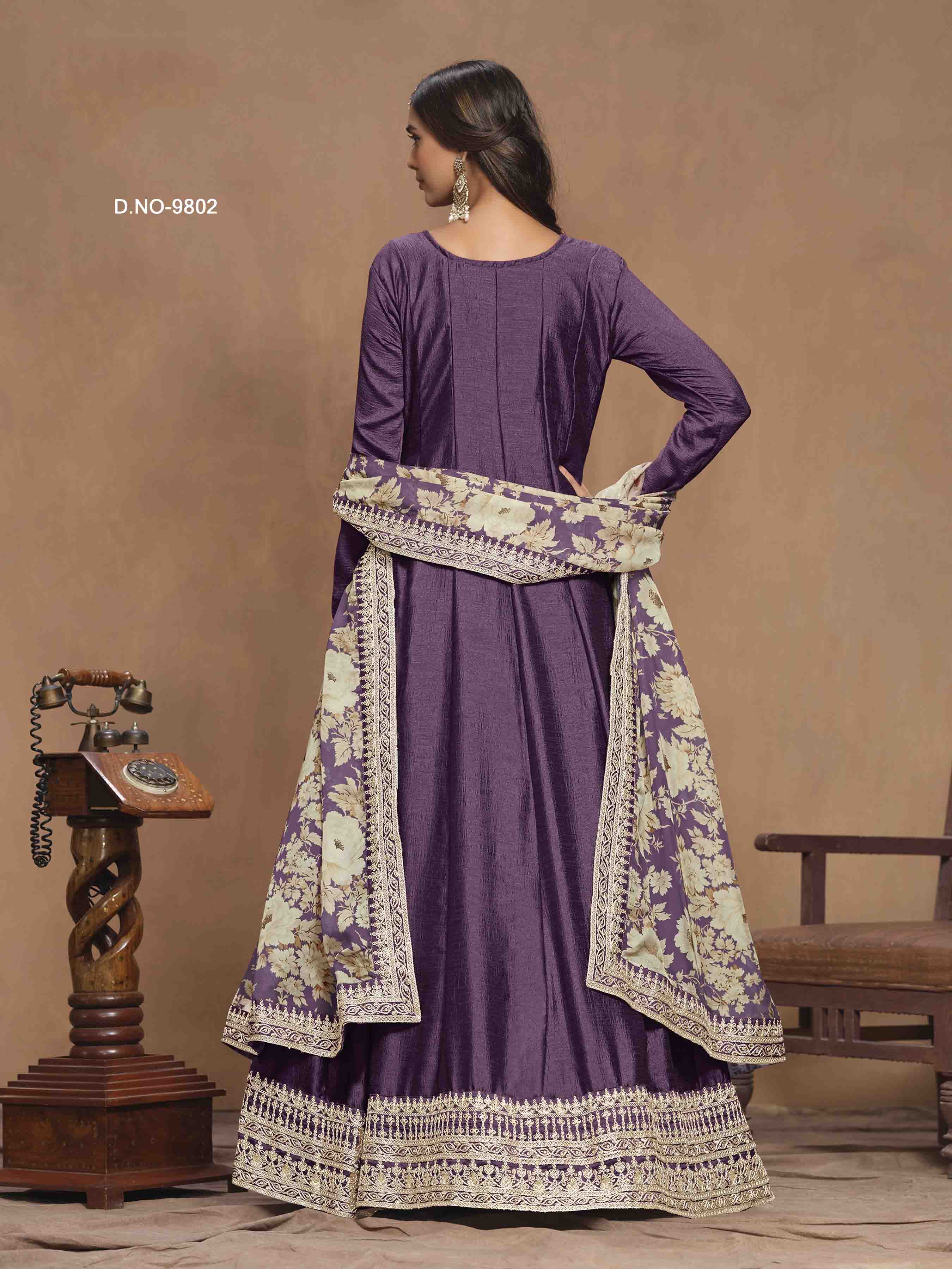 Women's Anarkali Salwar Suit - Semi Stitched