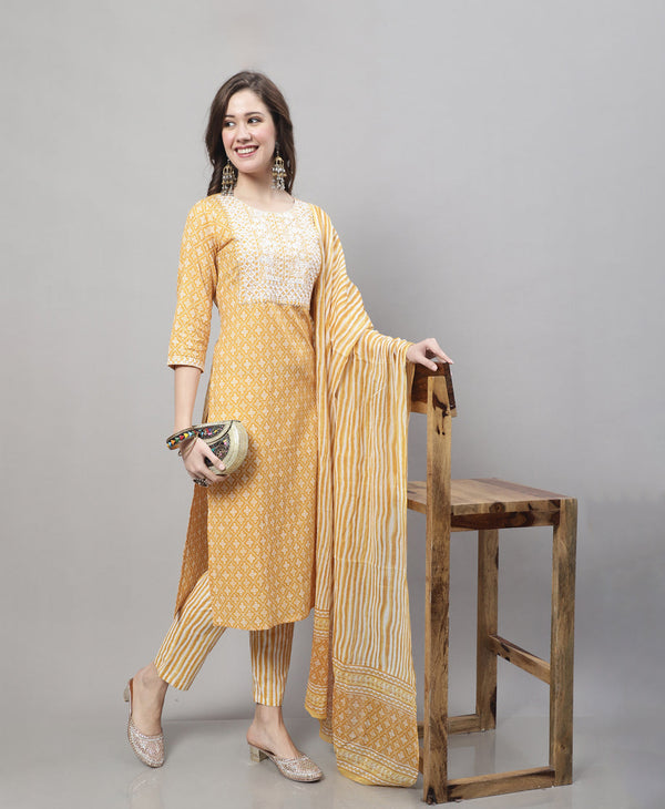 Pure Cotton Jaipuri Printed & Embroidered Kurta Set With Dupatta - Image 1