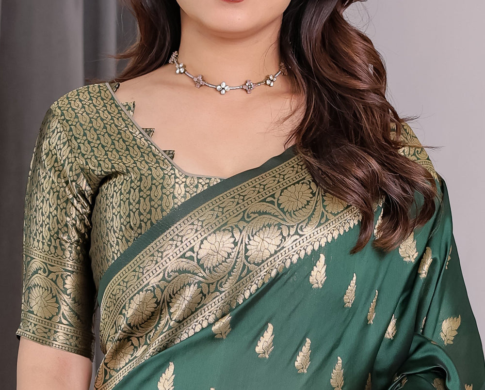 Dark Green Pure Kanjivaram Silk Saree with Golden Leaf Motifs & Floral Zari Border – 5.5m Saree + 0.8m Blouse Piece
