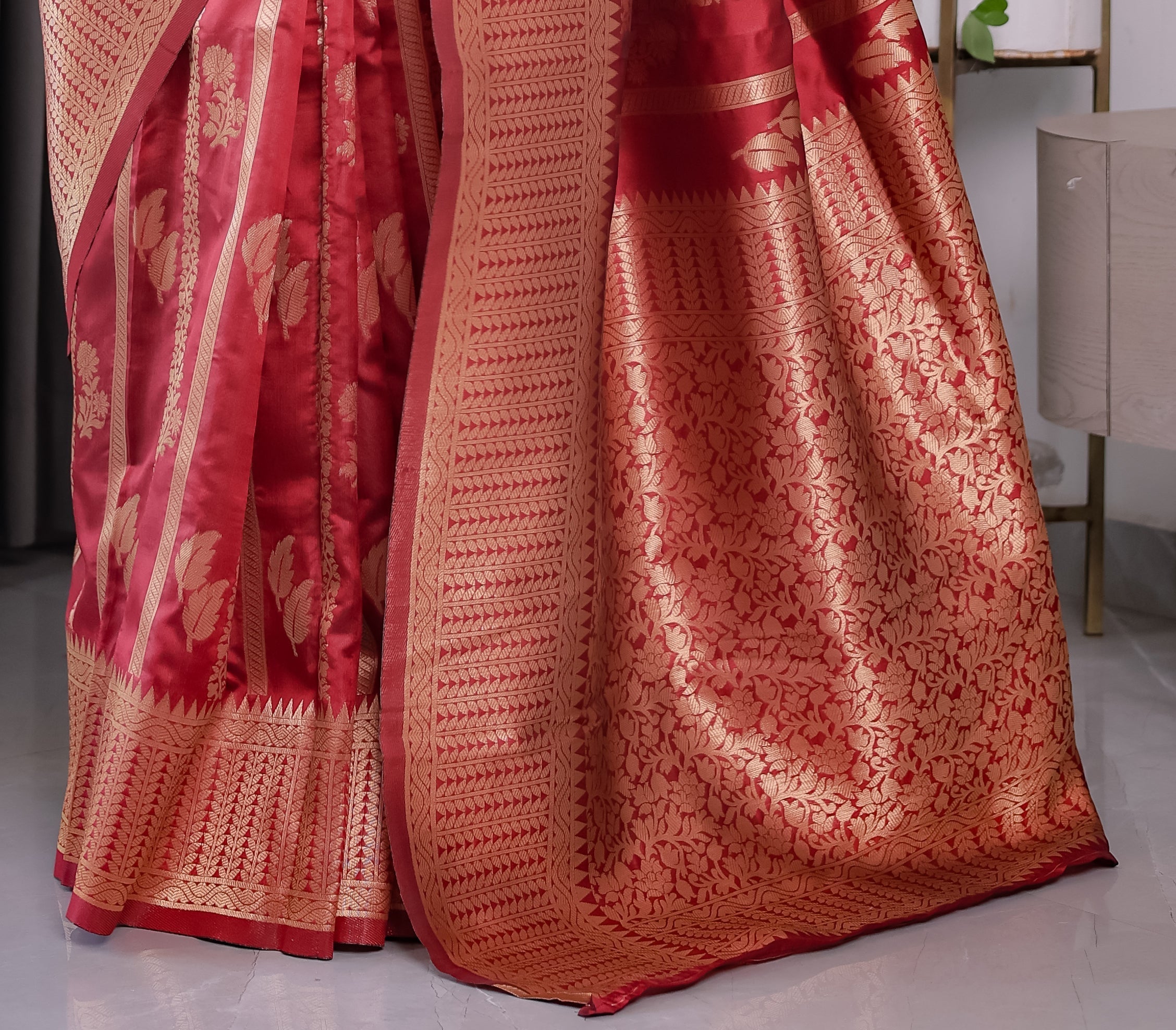 Classic Red Pure Kanjivaram Silk Saree with Rich Zari Floral Striped Pallu & Brocade Border | 5.5m Saree + 0.8m Blouse Piece