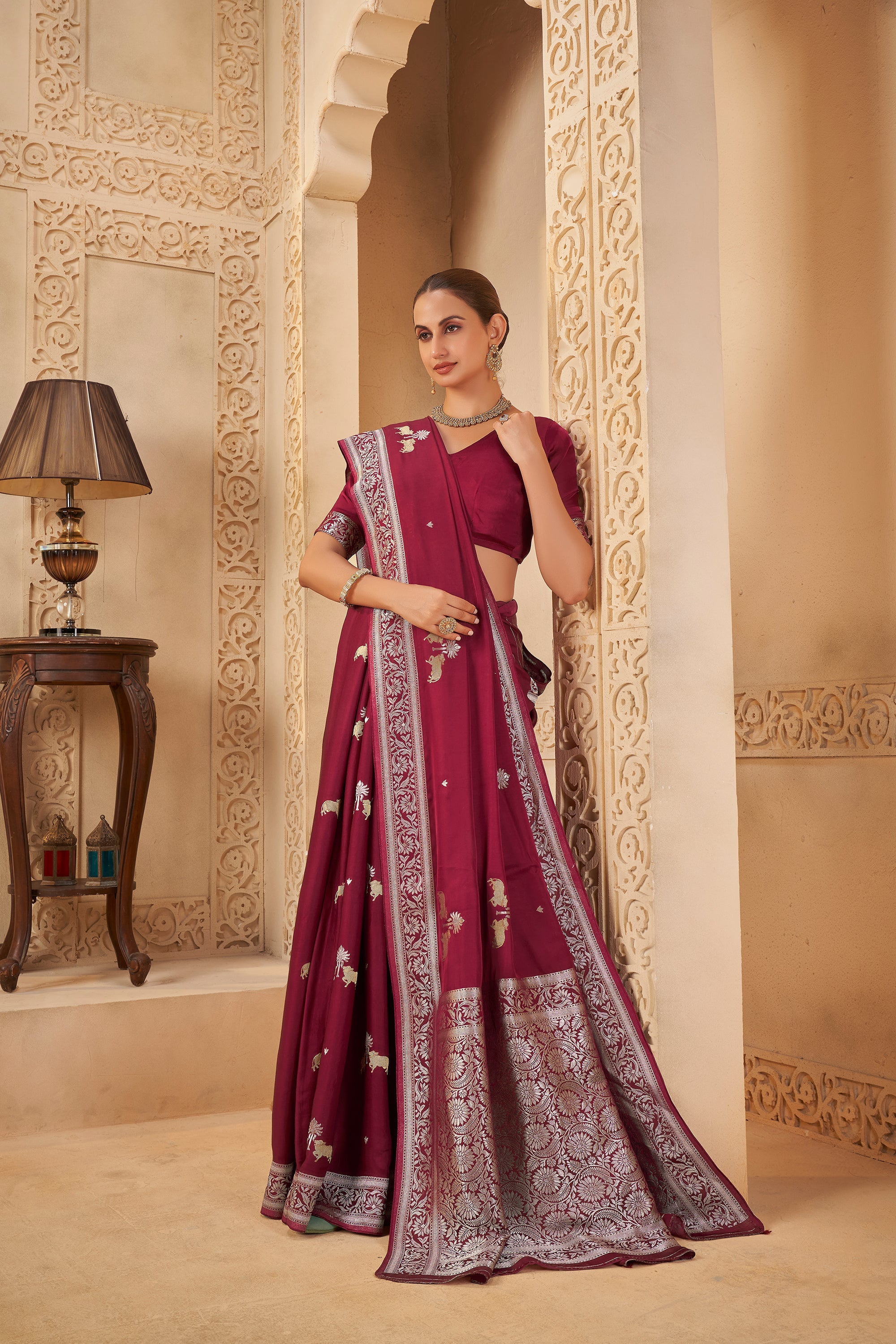 "Classic Maroon Saree – Sophisticated & Festive Choice - Yugo