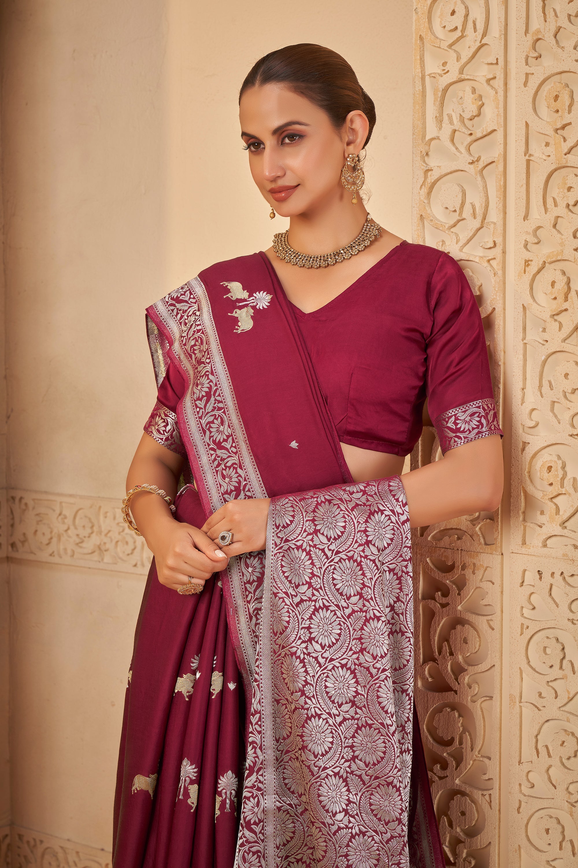 "Classic Maroon Saree – Sophisticated & Festive Choice - Yugo