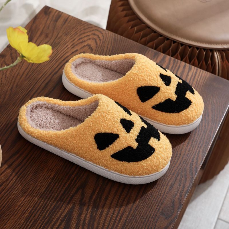 Halloween Pumpkin Pattern Unisex Home Winter Furry Slippers