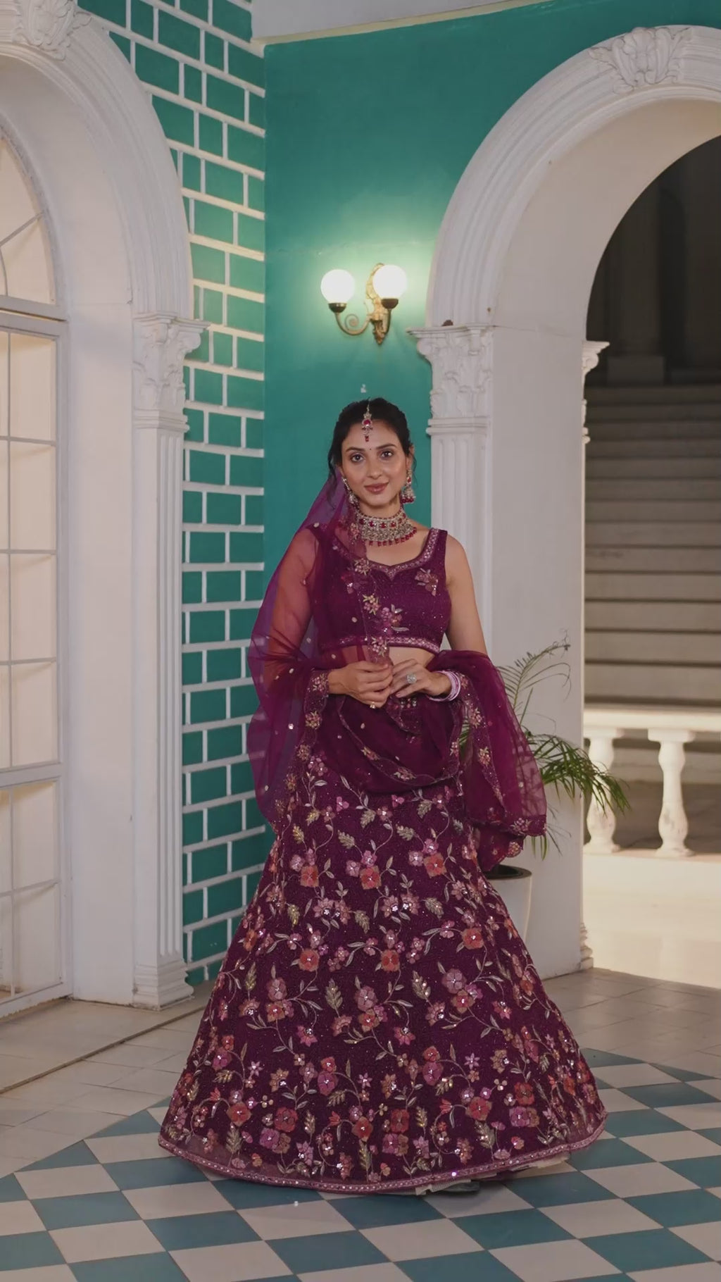 Women's Lehenga Choli set - Semi Stitched